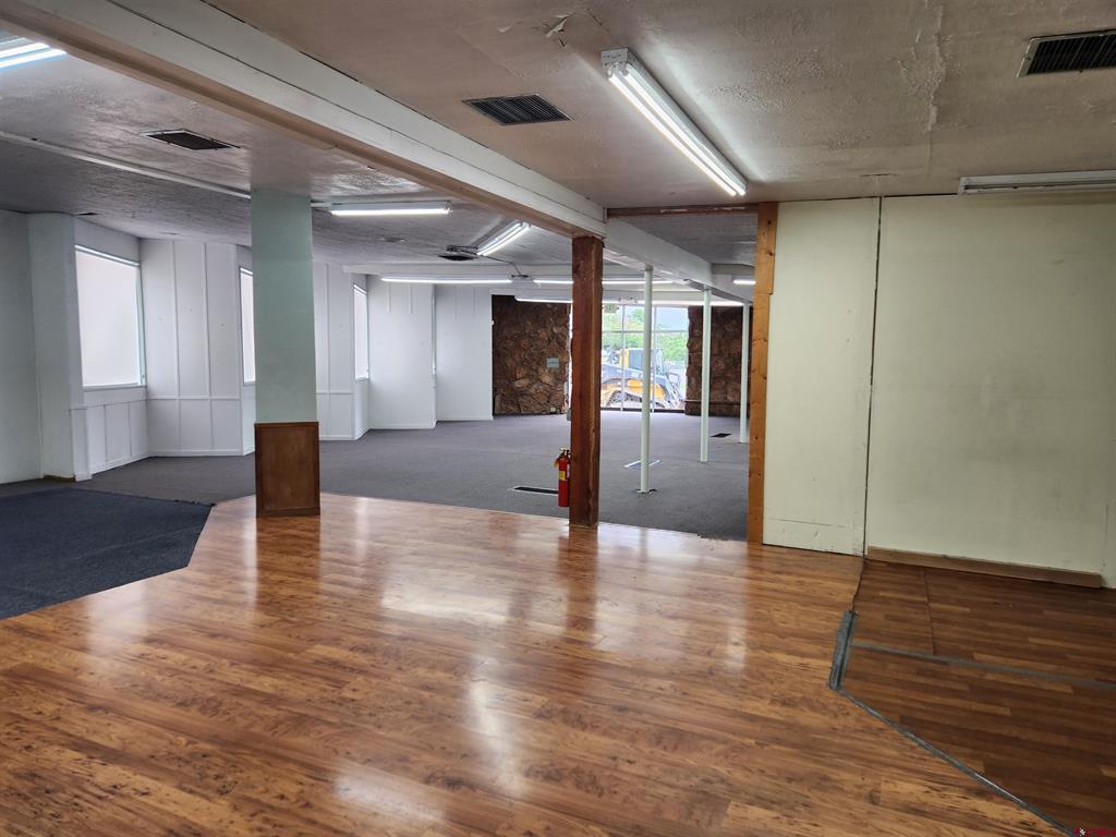 1012 E Main Street