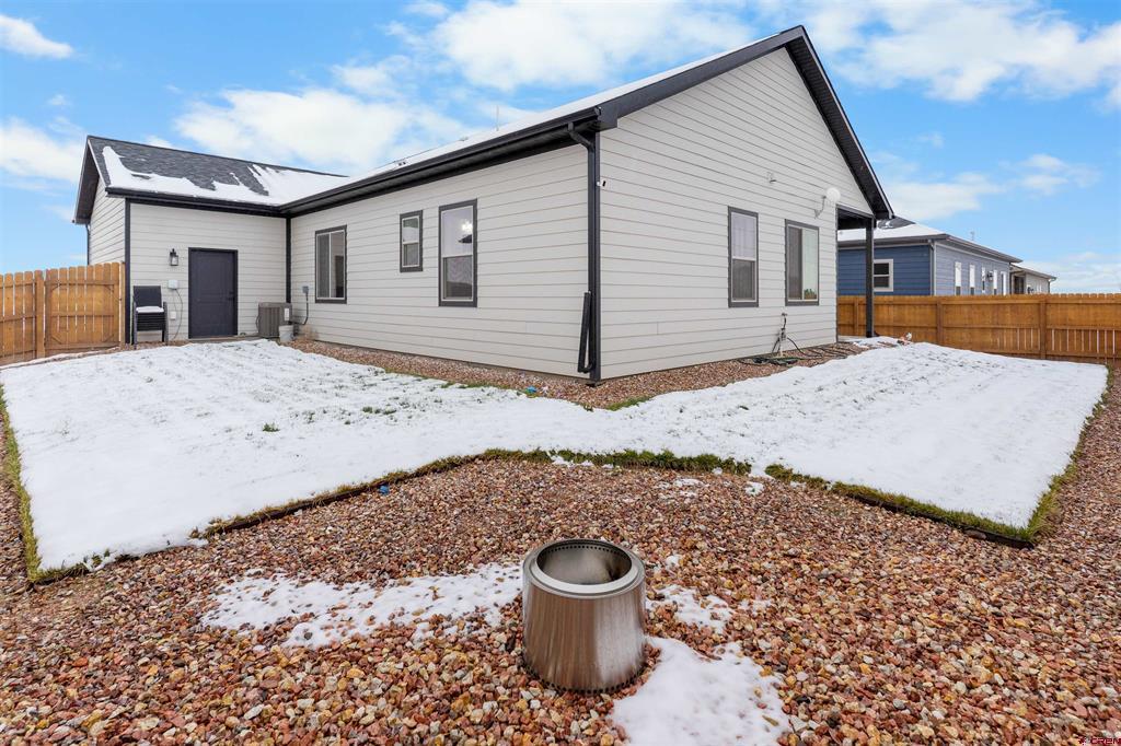 1507 Magpie Gulch Street
