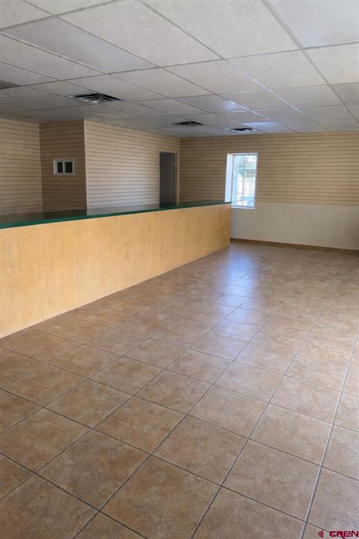 239 N 9th Street Unit: First Floor