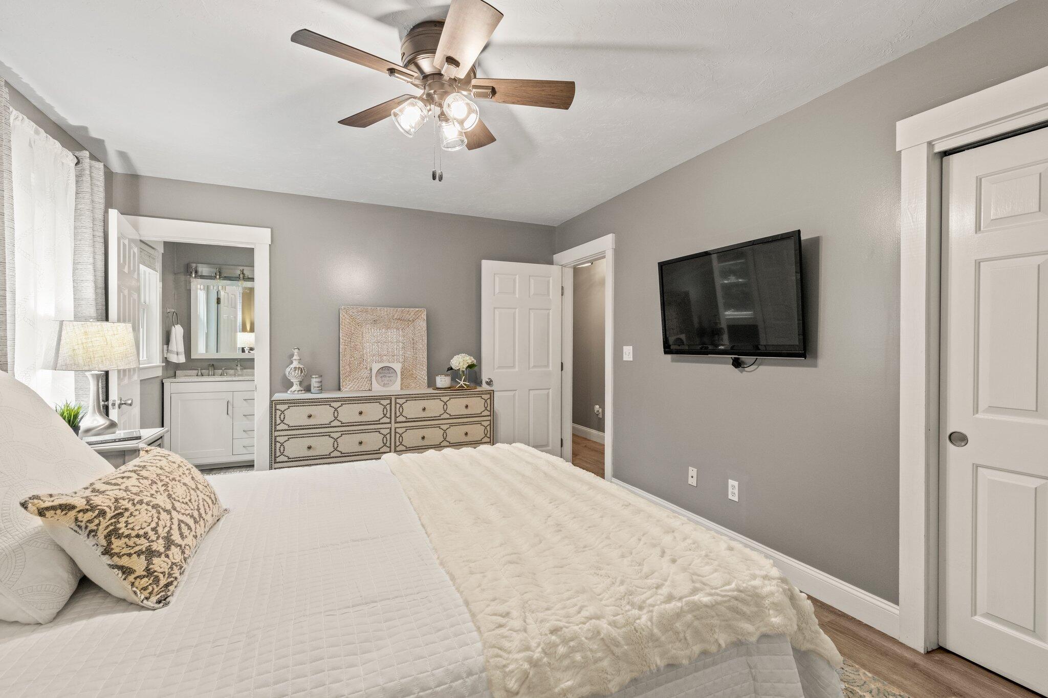 36 Chartwell Drive