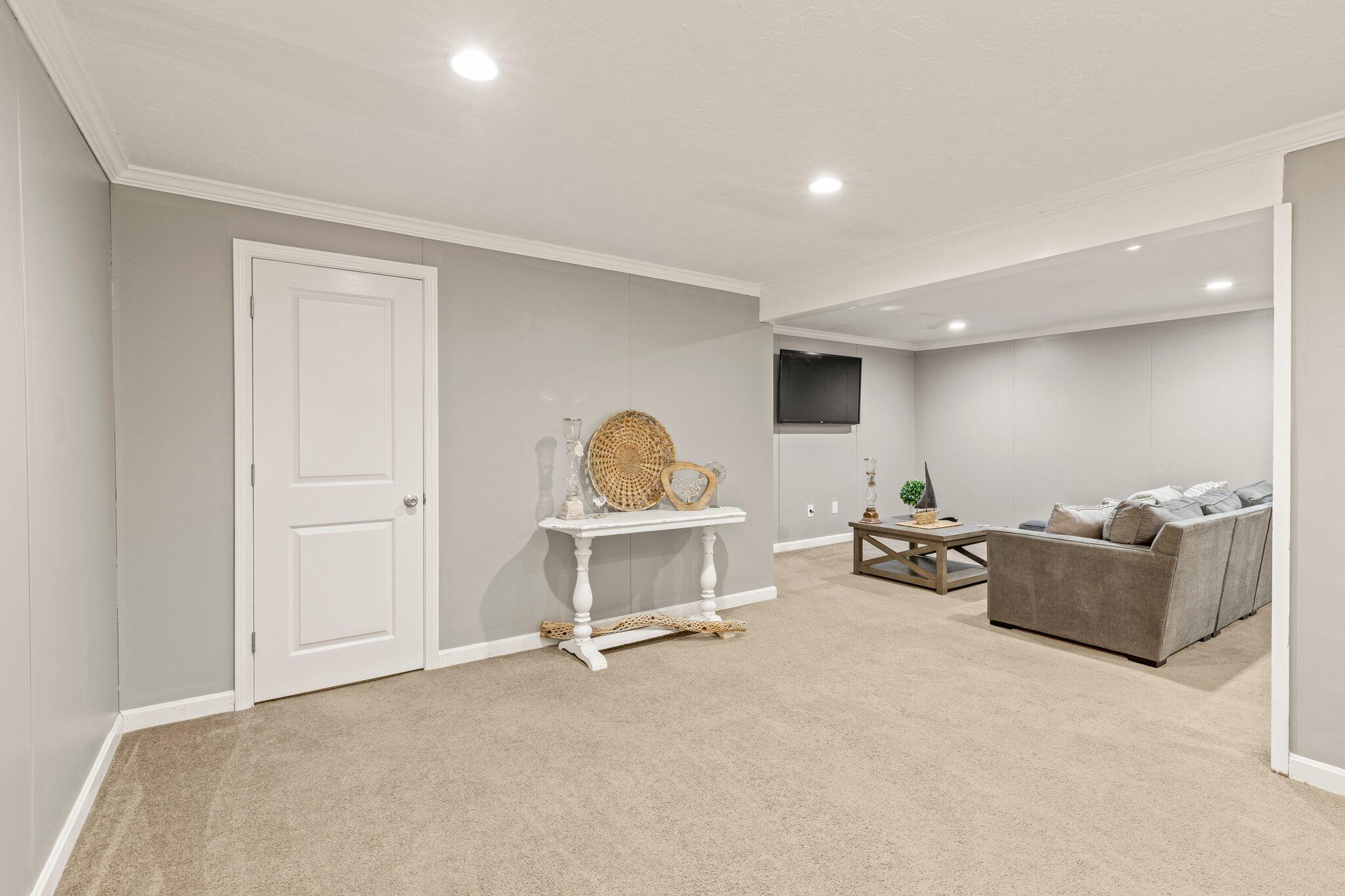 36 Chartwell Drive