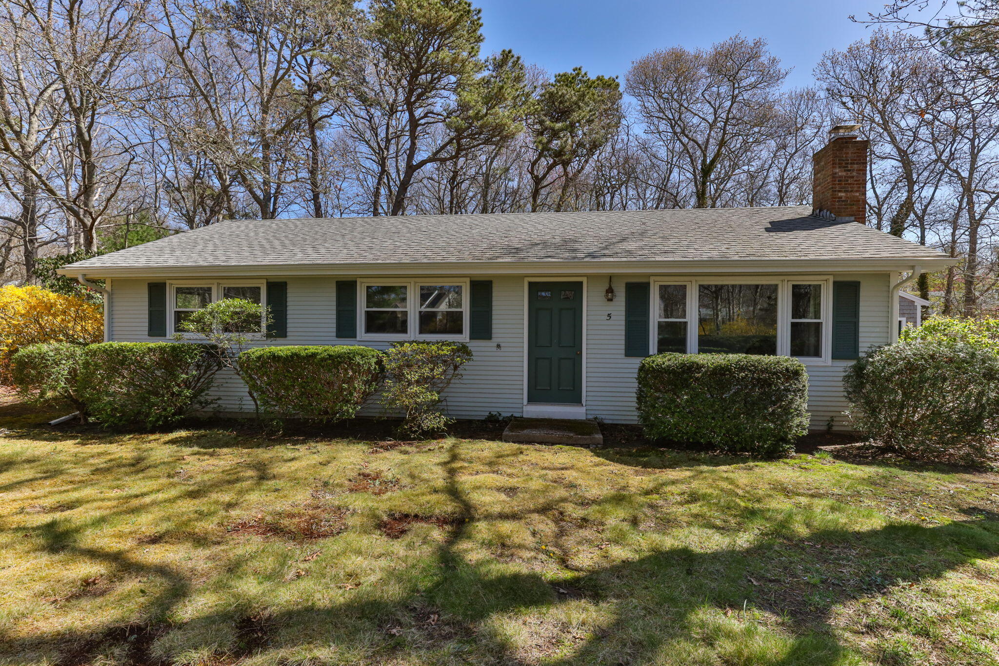 5 Woodvue Circle