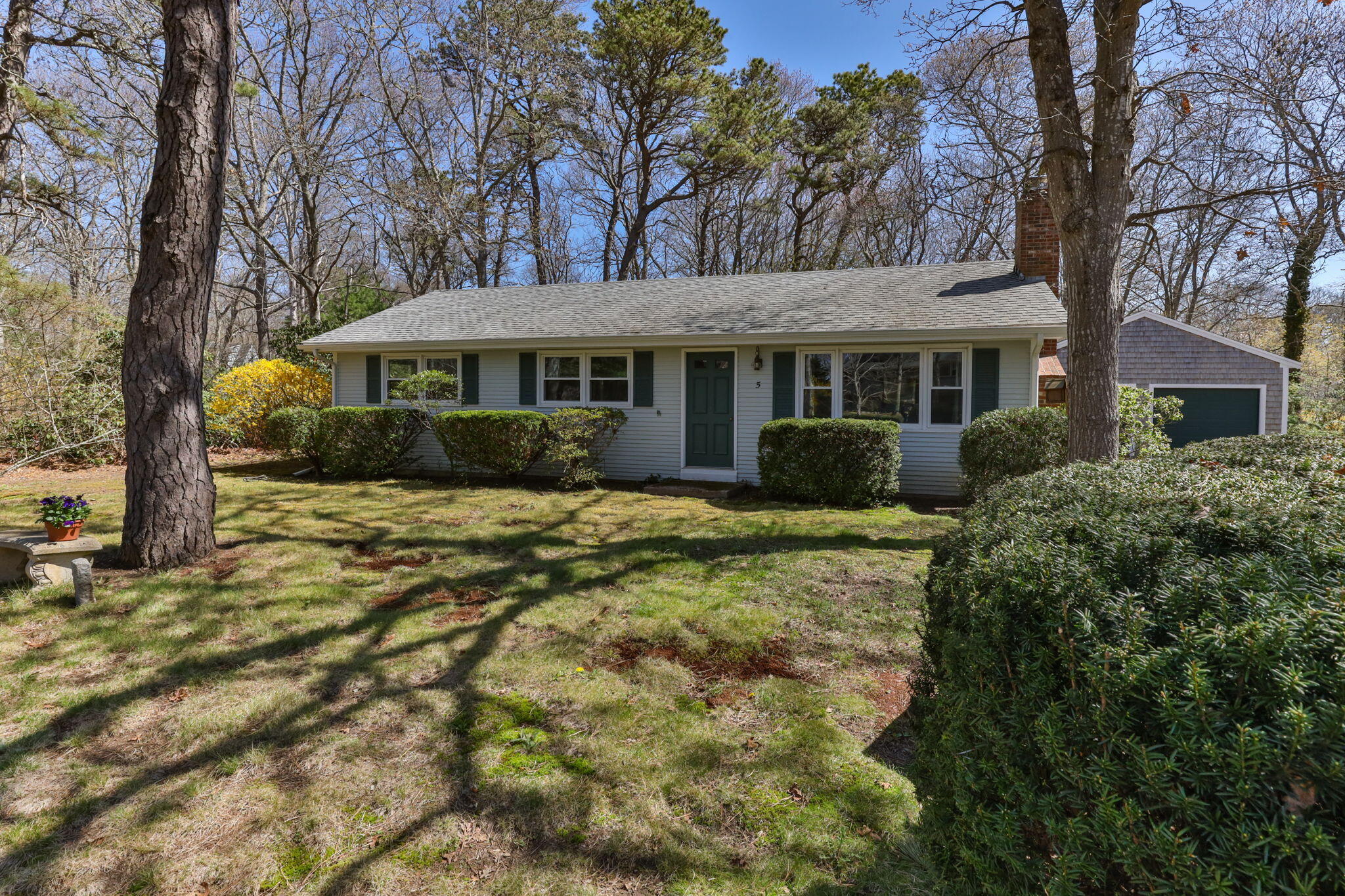 5 Woodvue Circle
