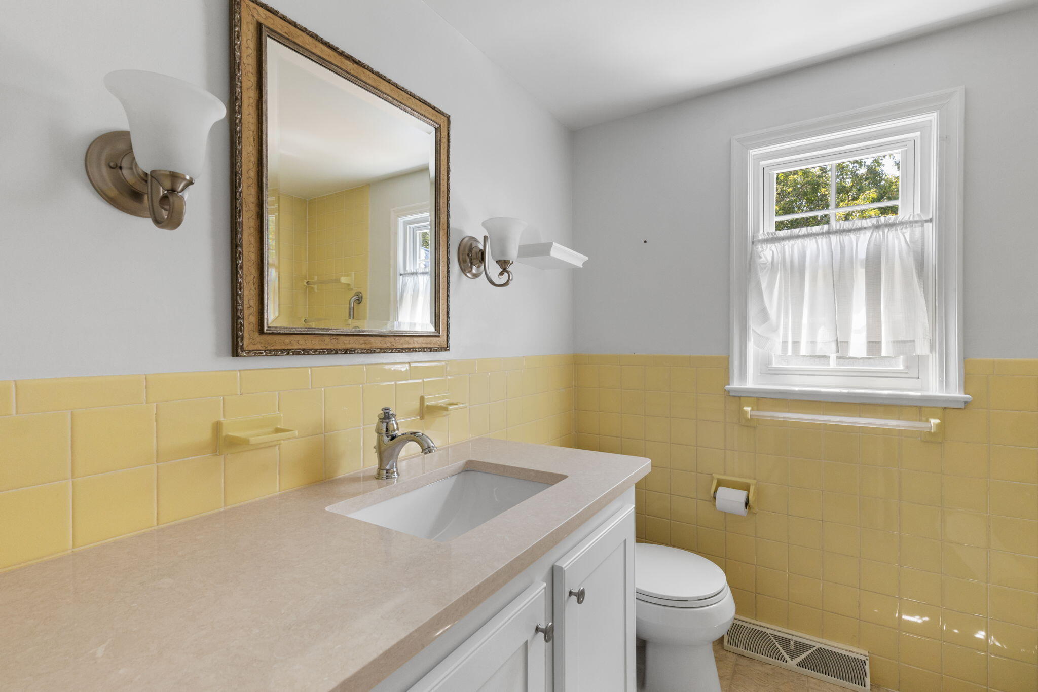 57 Astor Way