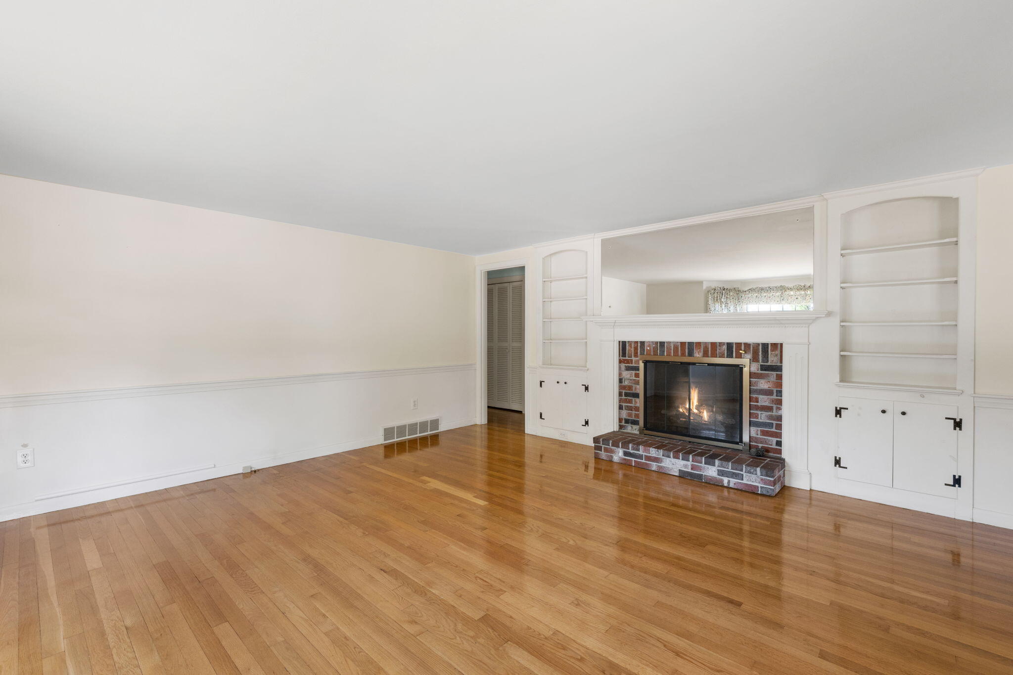 57 Astor Way