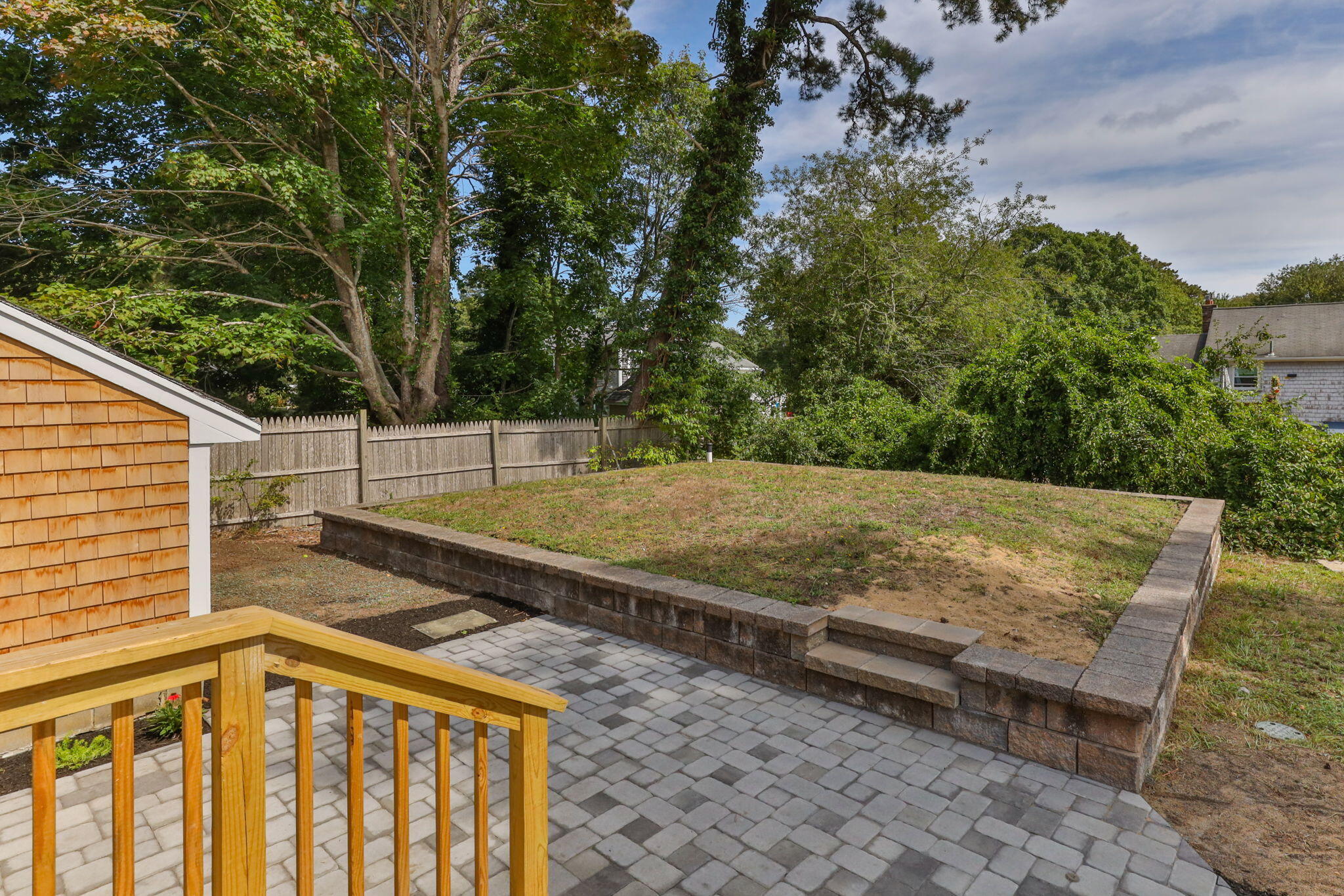 75 Capt York Road