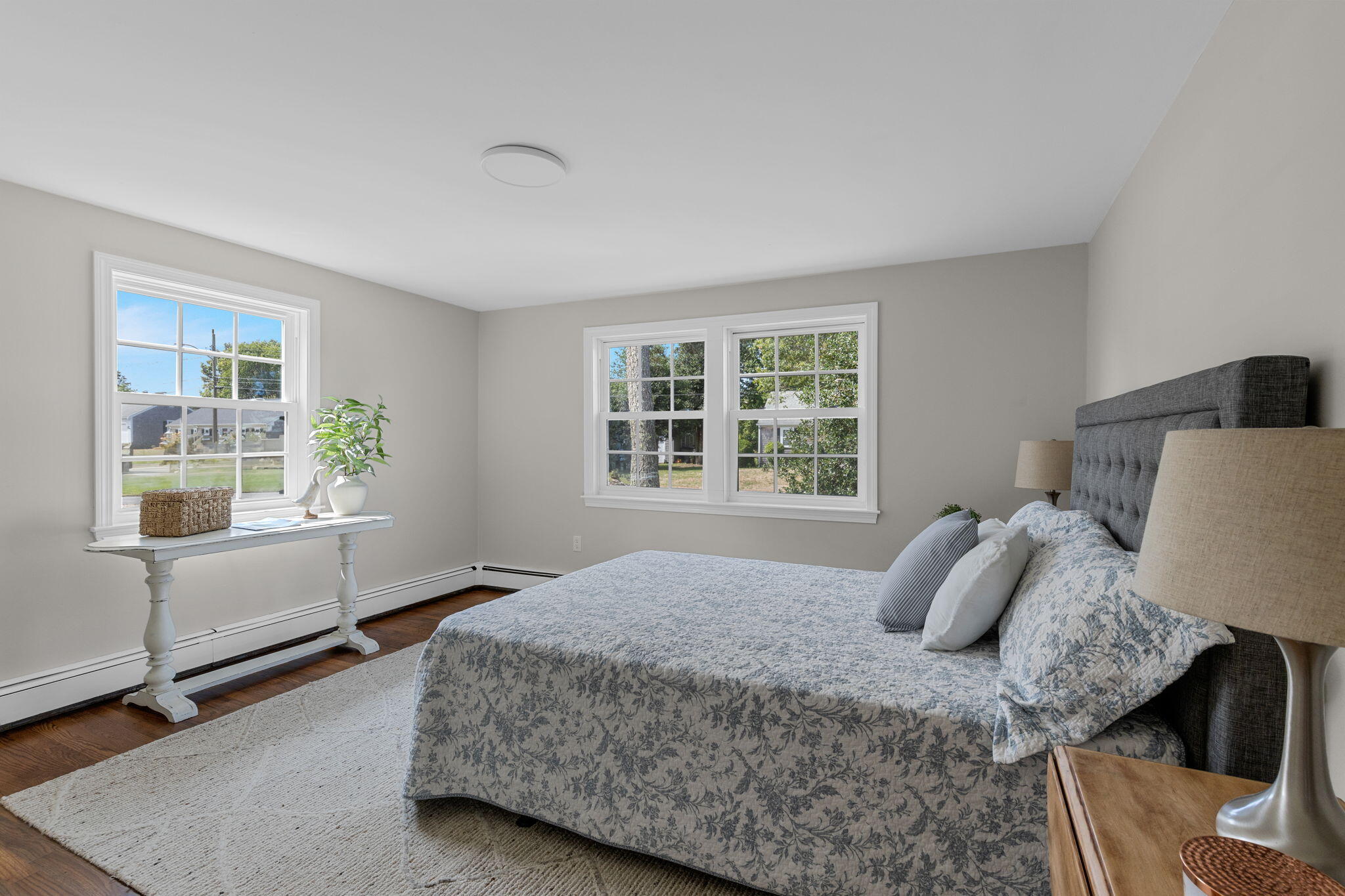 75 Capt York Road