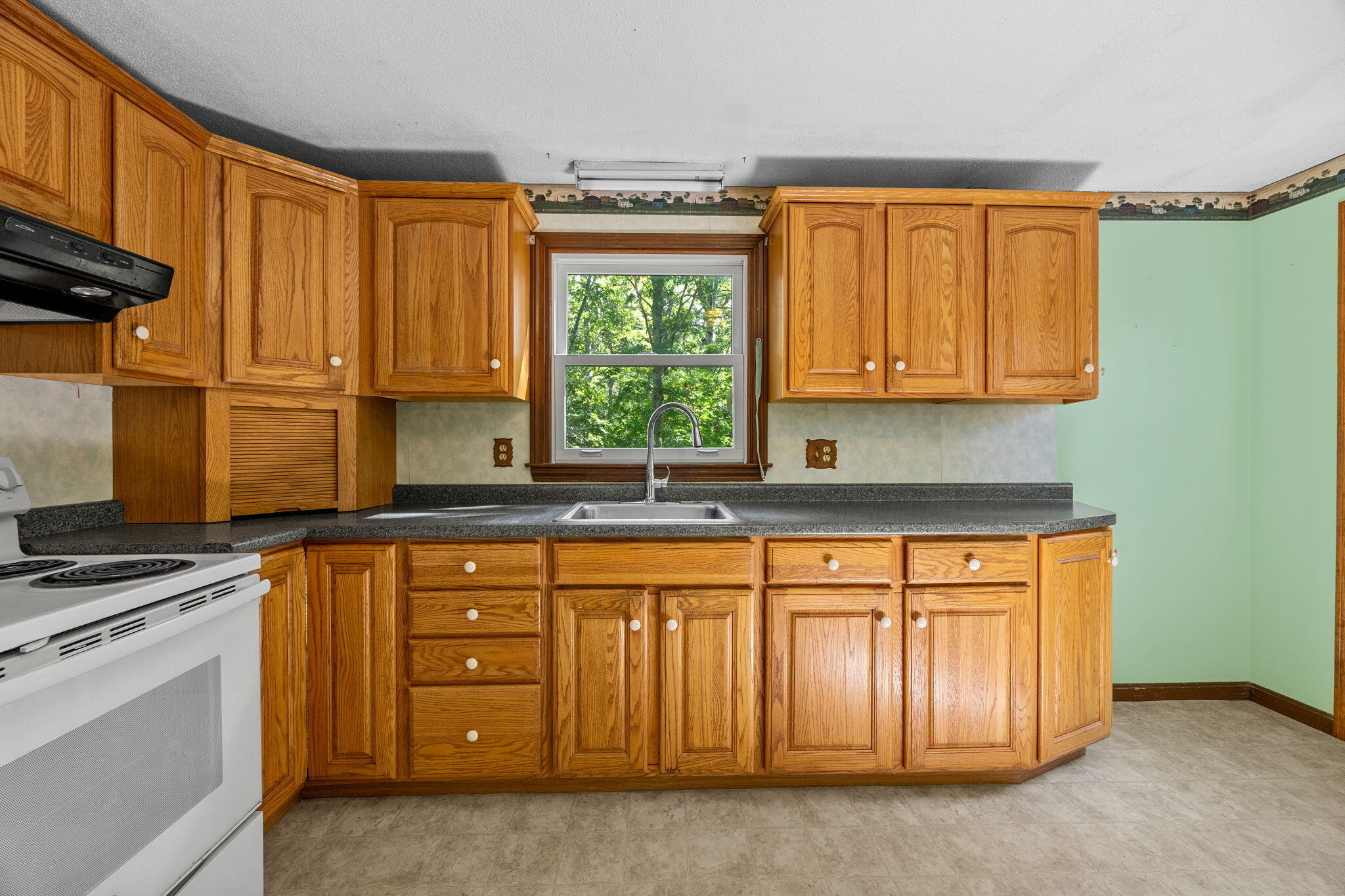 6 Woodvue Circle