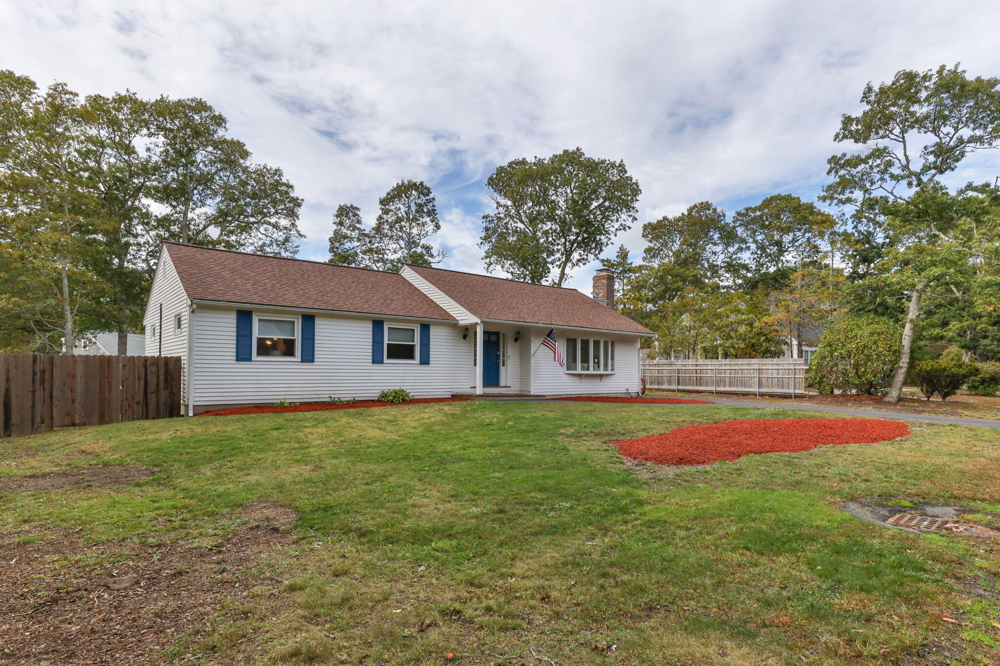 141 Dolphin Lane