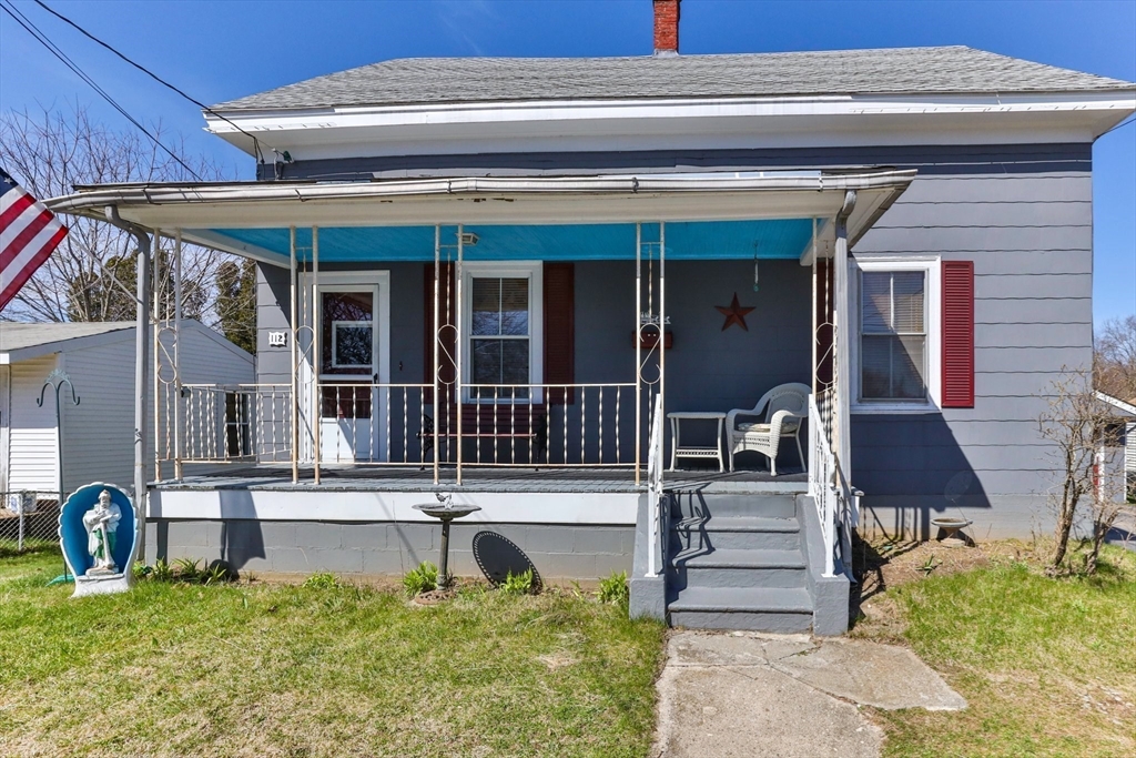 112 King St