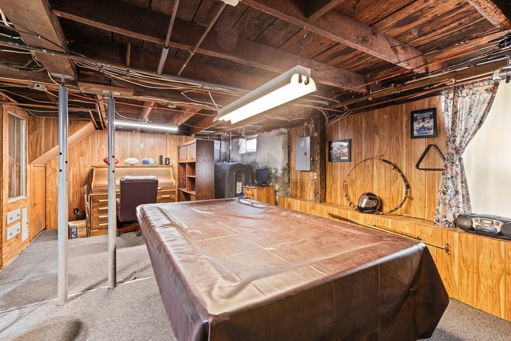 112 King St