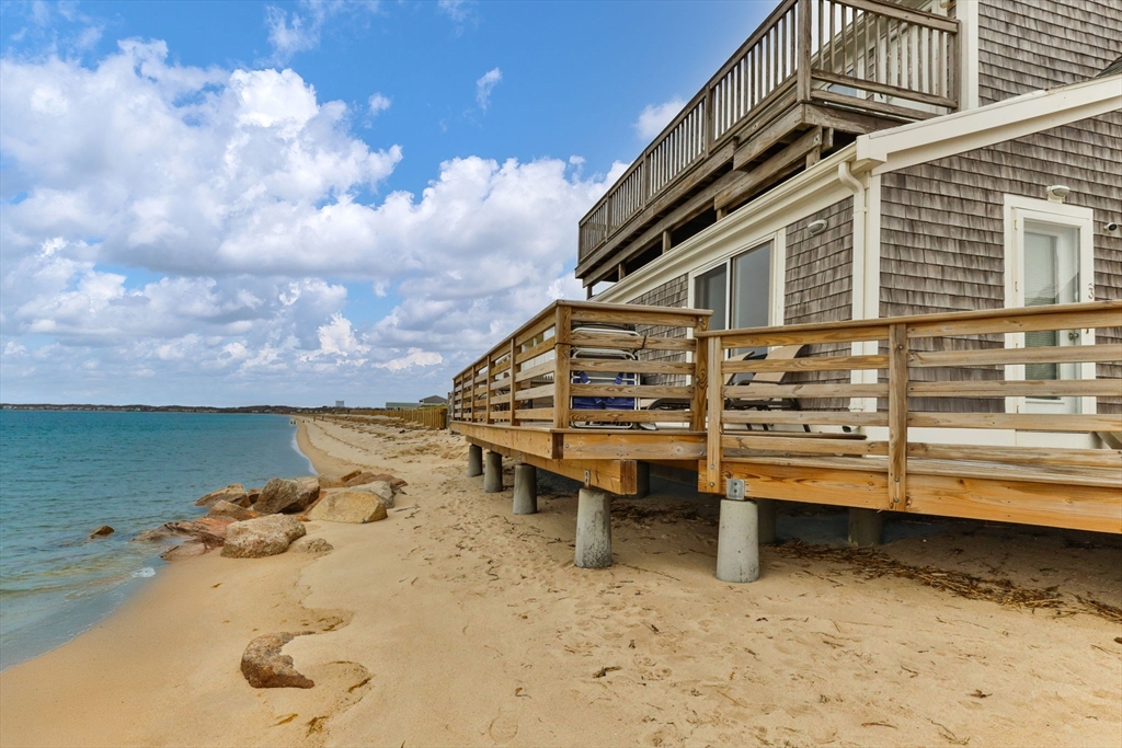 538 Shore Rd # 4