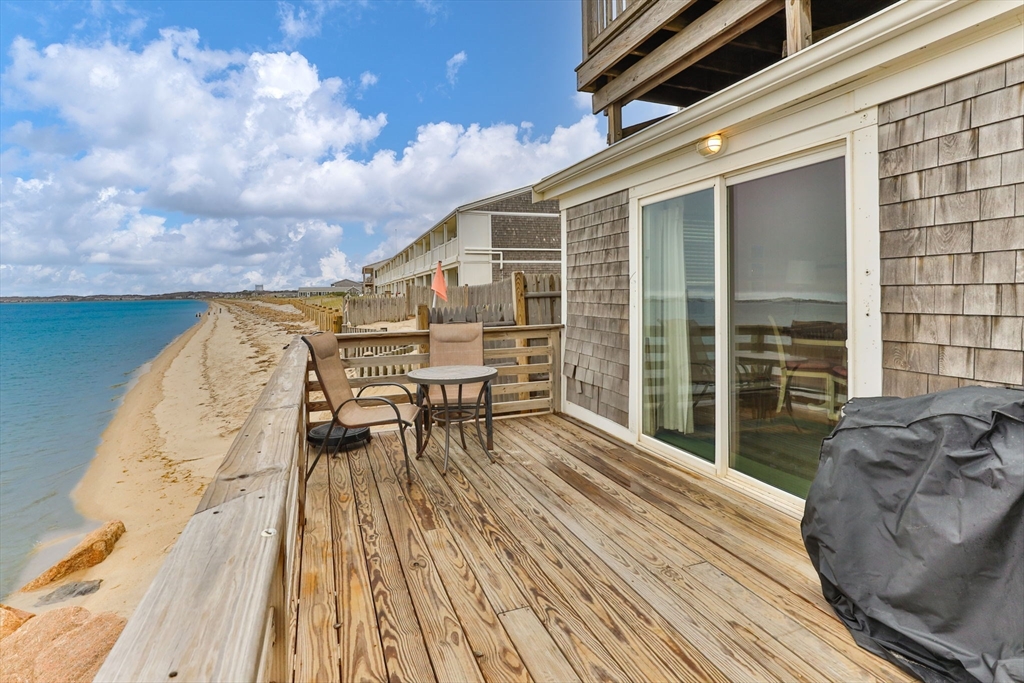 538 Shore Rd # 4