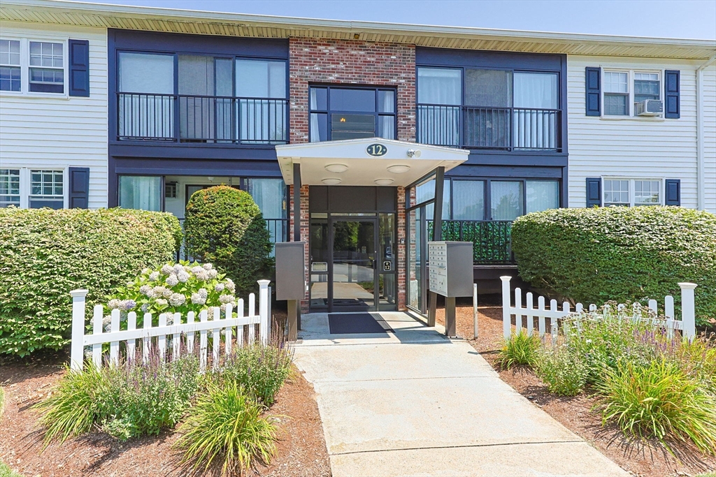 12 Candlewood Ln # 7 Unit: 1-7