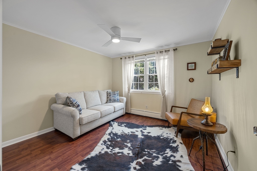 12 Candlewood Ln # 7 Unit: 1-7