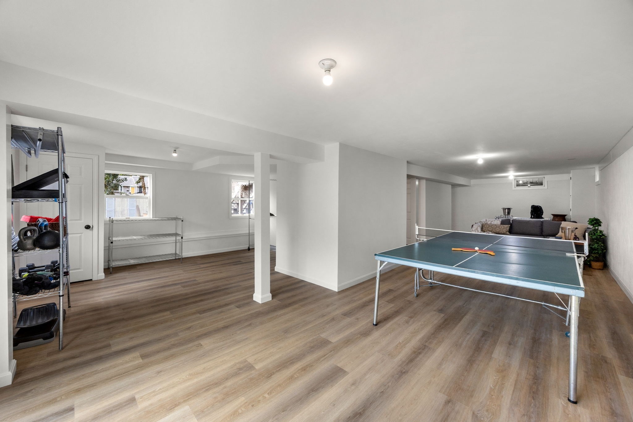 33 Lakefield Rd