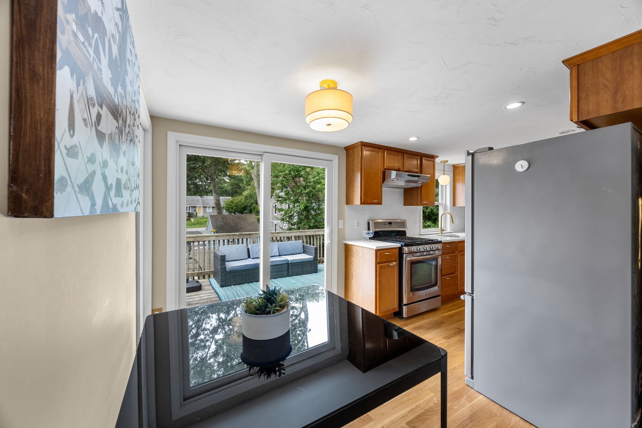 33 Lakefield Rd