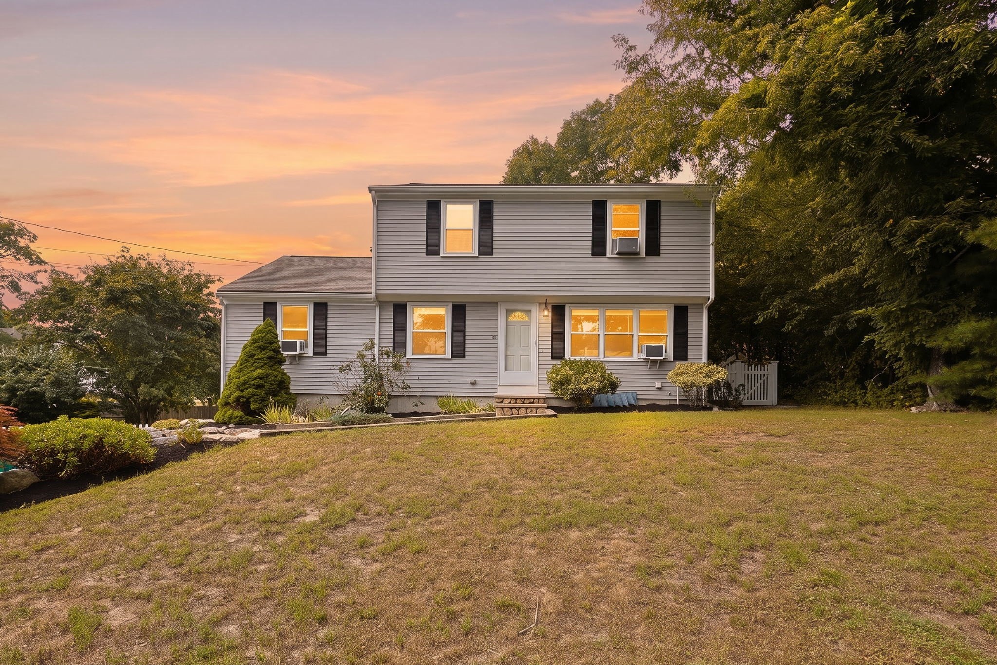 33 Lakefield Rd
