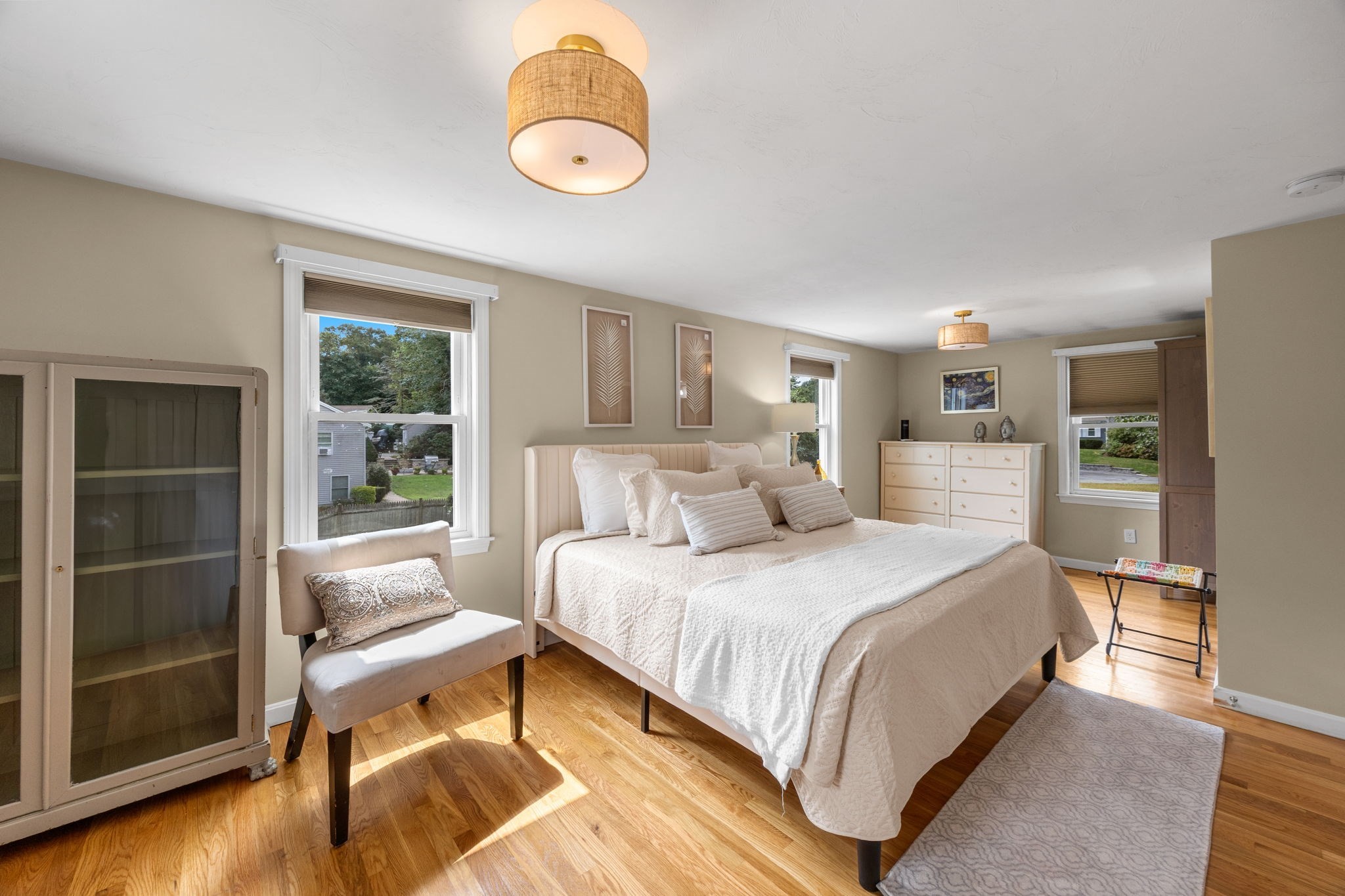 33 Lakefield Rd