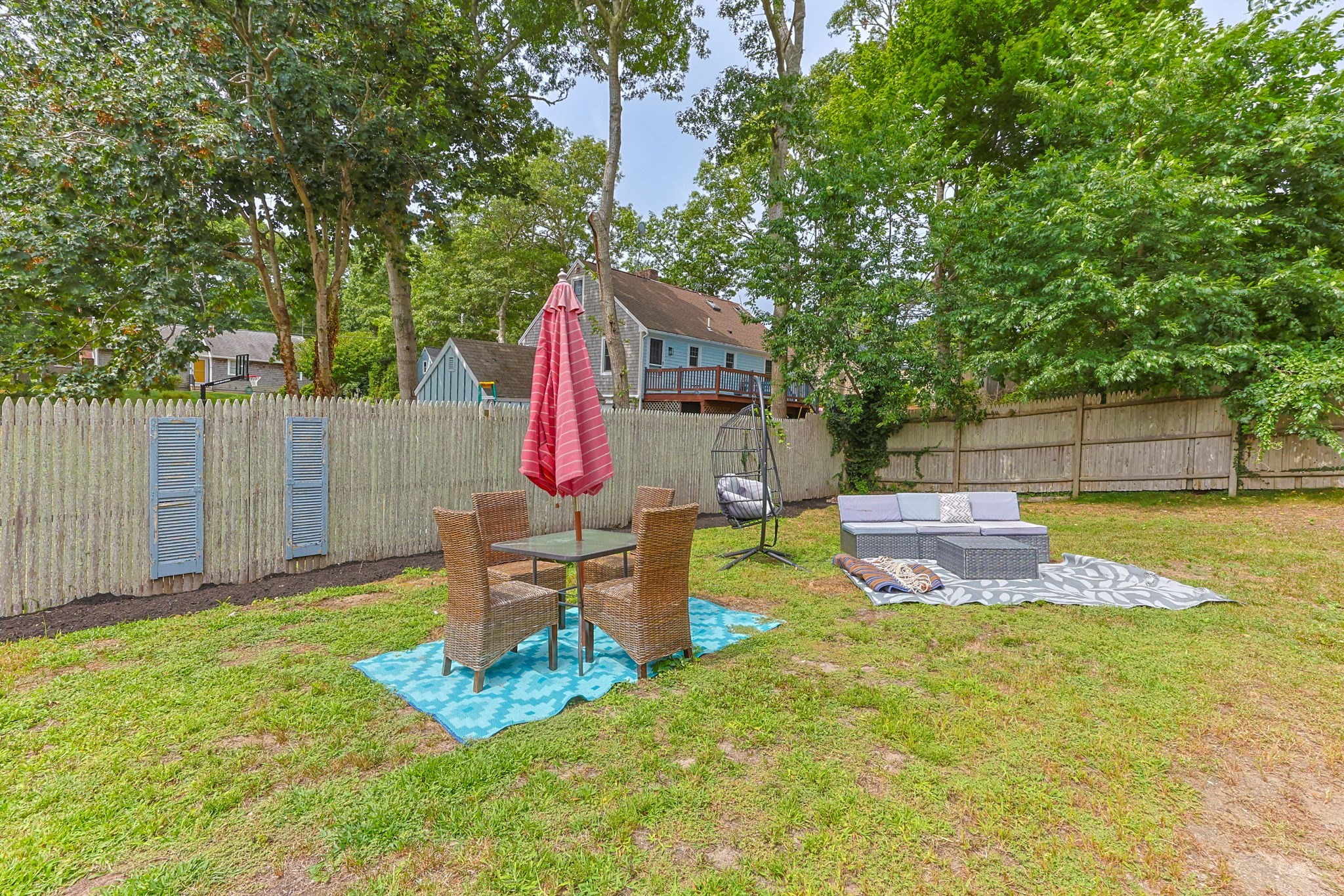 33 Lakefield Rd