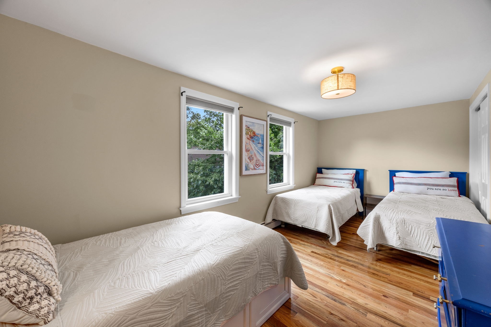 33 Lakefield Rd