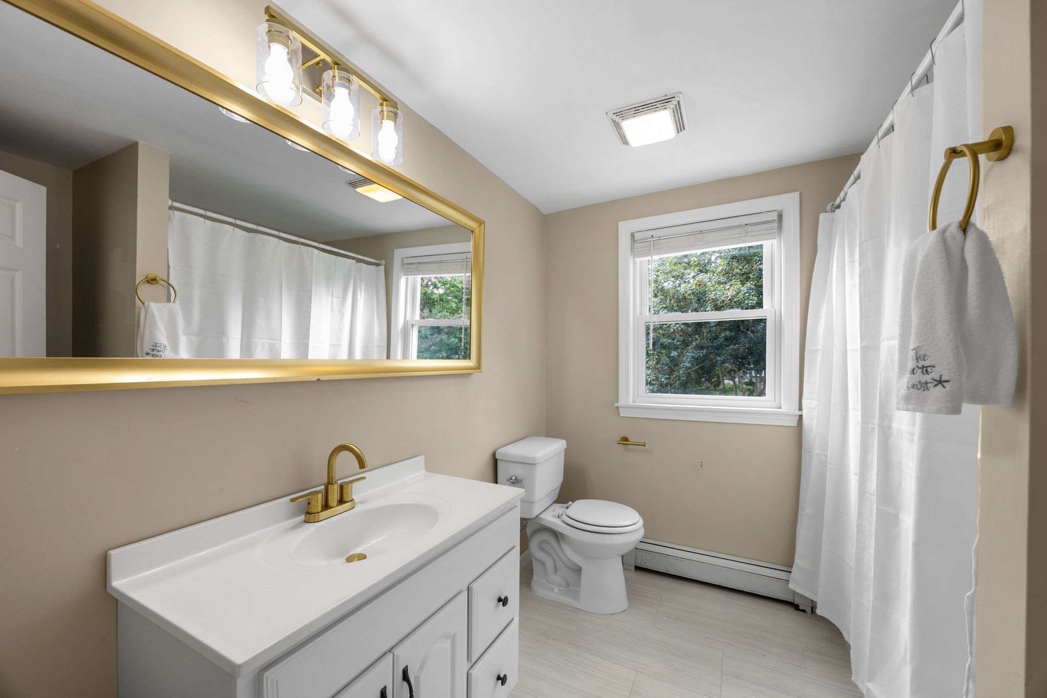 33 Lakefield Rd