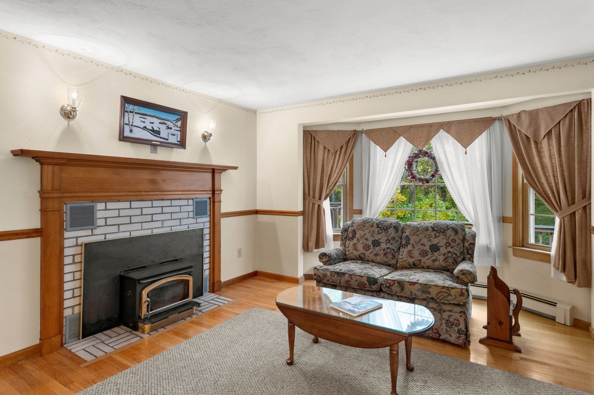 187 Thayer St