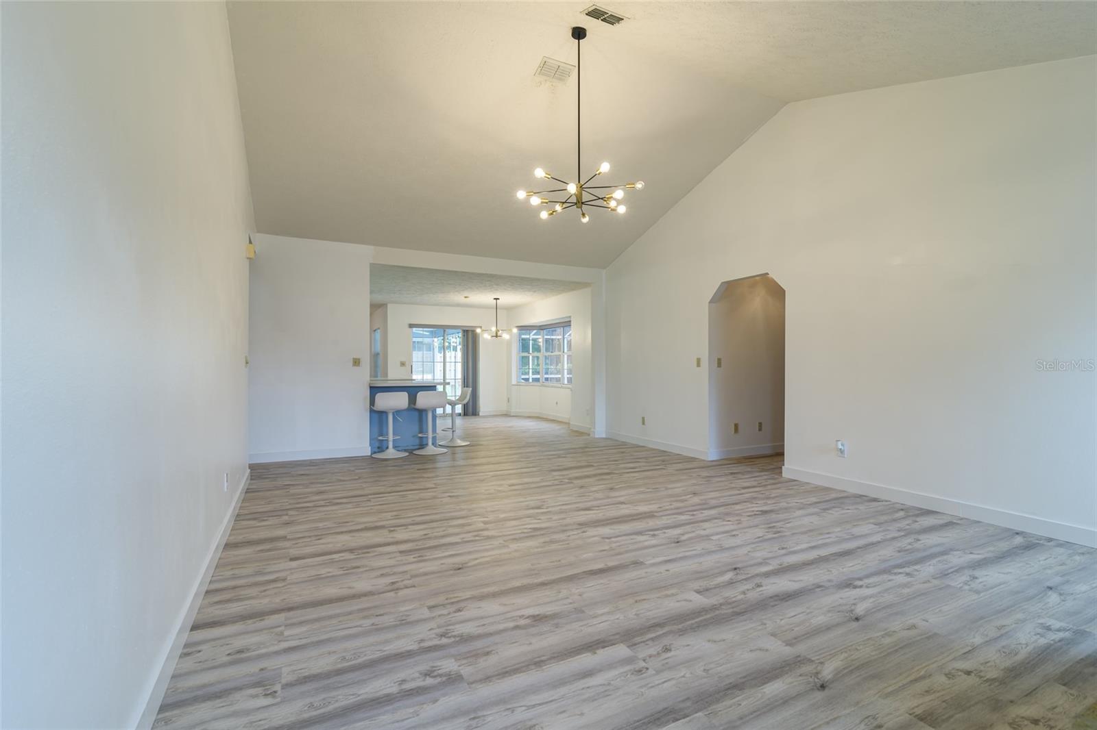 828 NE 51ST AVE