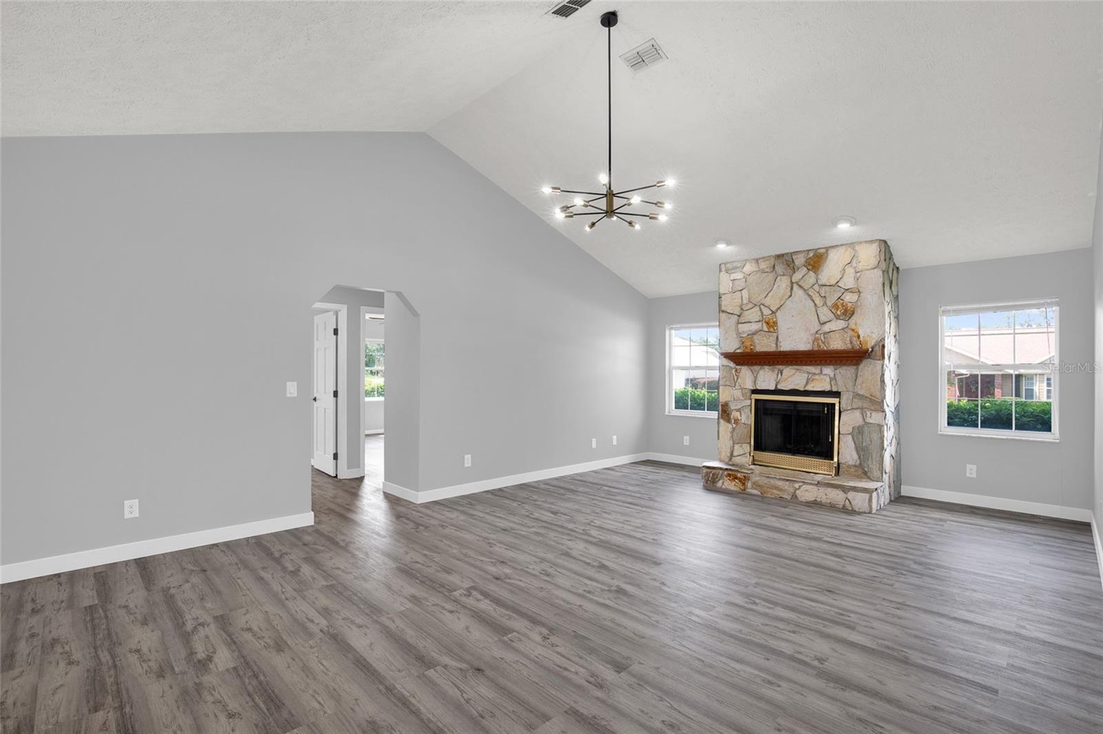 828 NE 51ST AVE