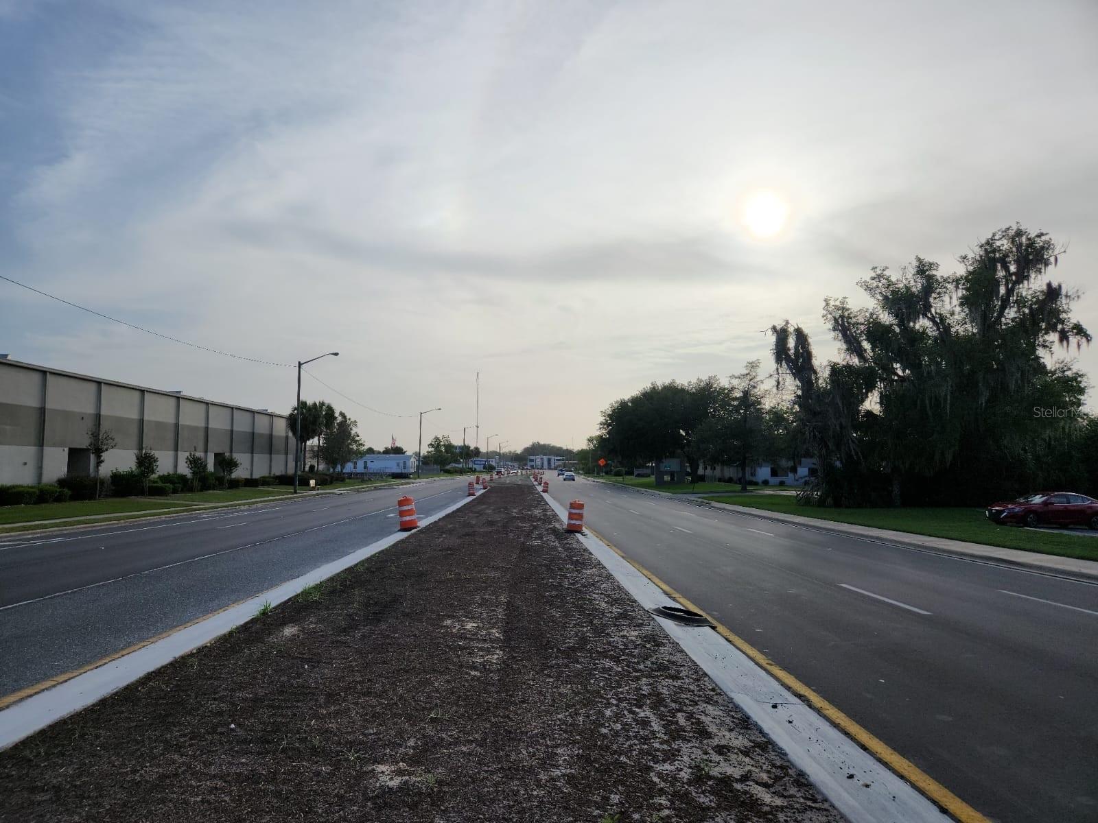 909 SW (HWY 200) 10TH ST