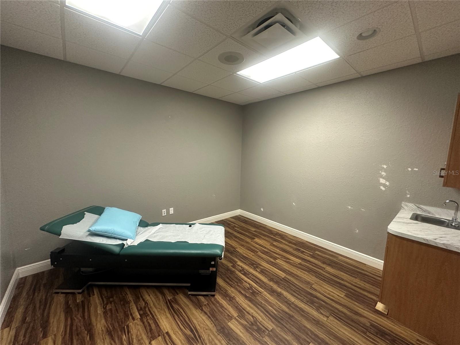 1720 SE 16TH AVE #300