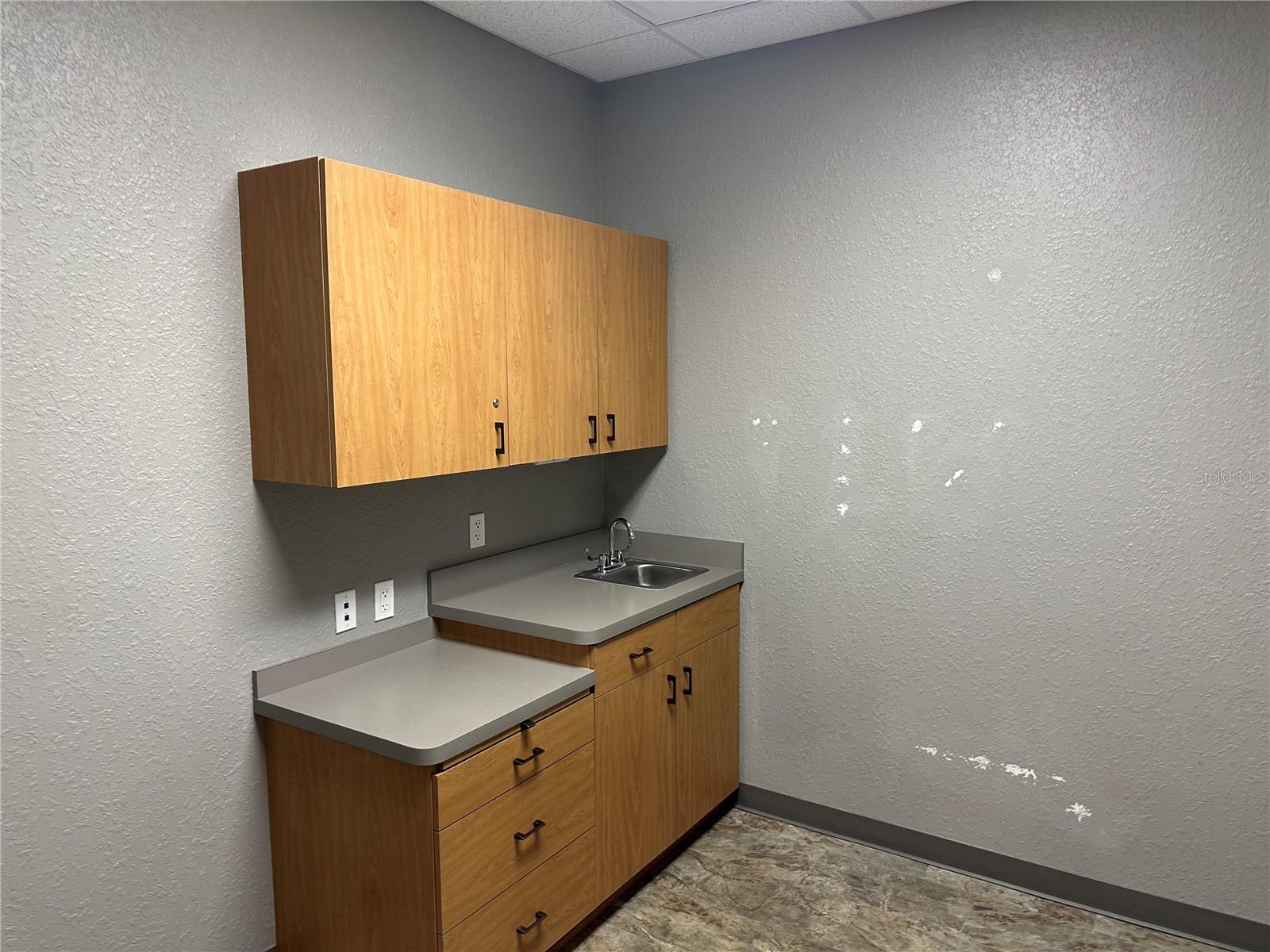 1720 SE 16TH AVE #300