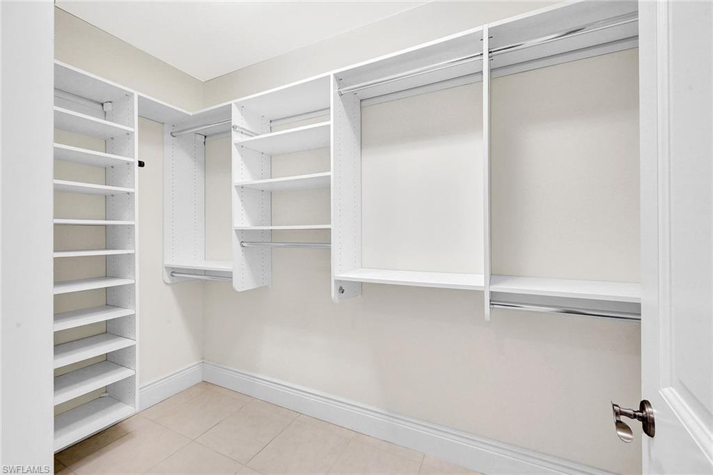 1400 Gulf Shore BLVD N Unit: 203