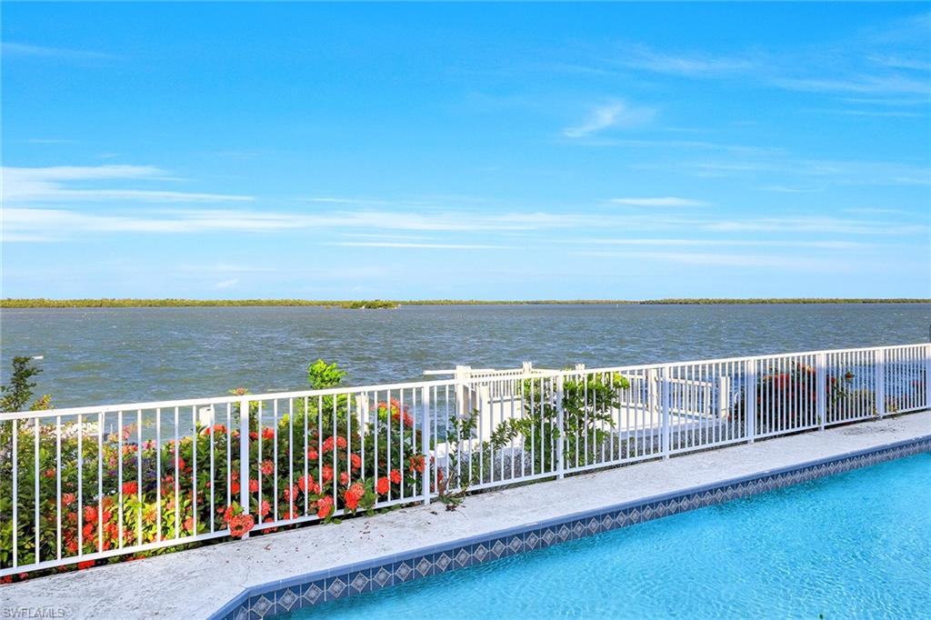 471 Pepperwood CT