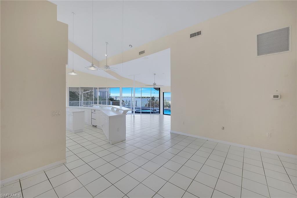 471 Pepperwood CT