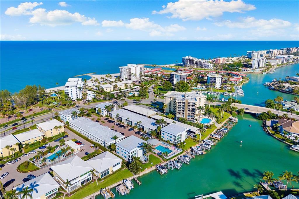 2100 Gulf Shore BLVD N # 107, NAPLES Unit: 107