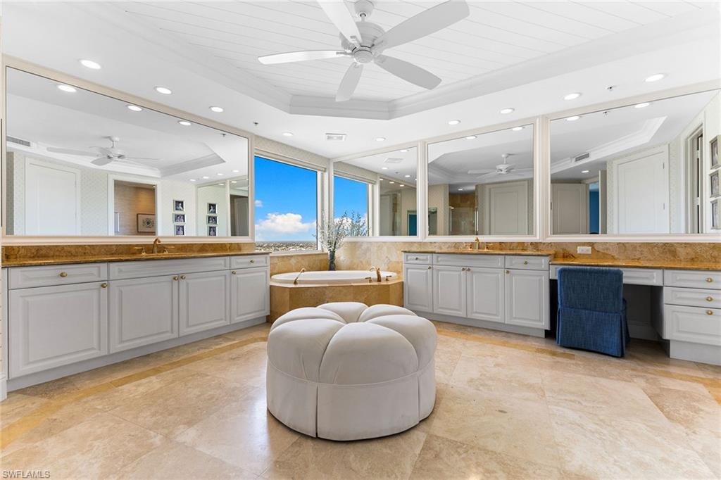 940 Cape Marco DR # 2006