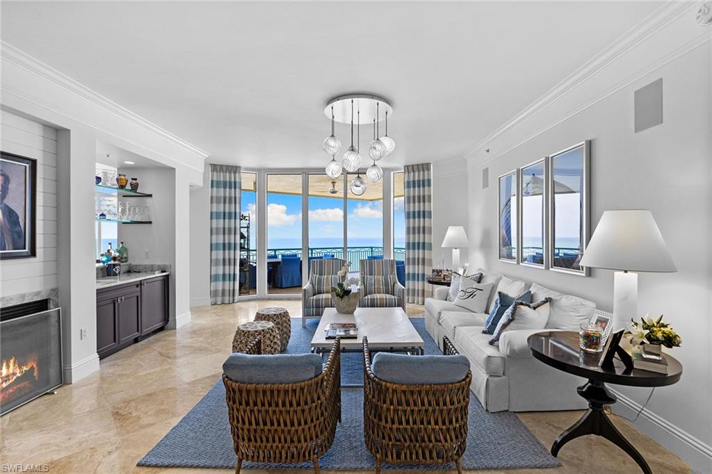 940 Cape Marco DR # 2006