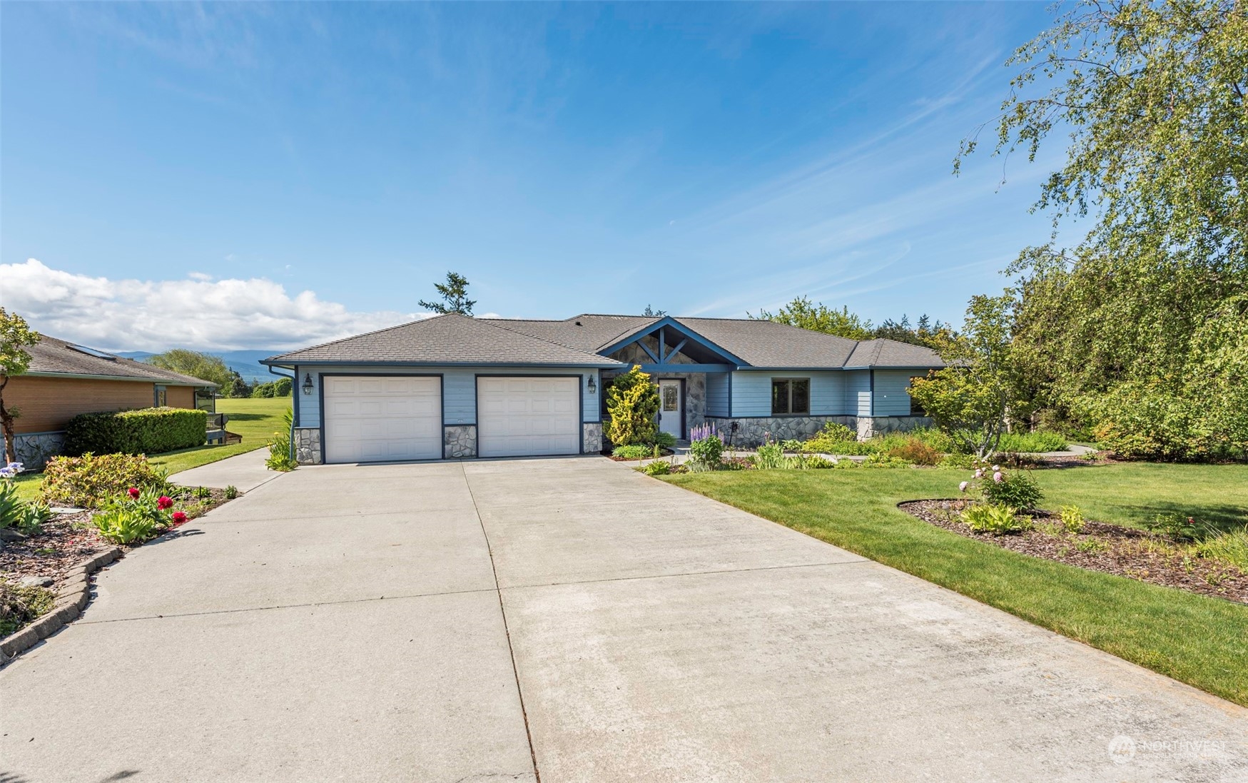 190 Lone Eagle Lane