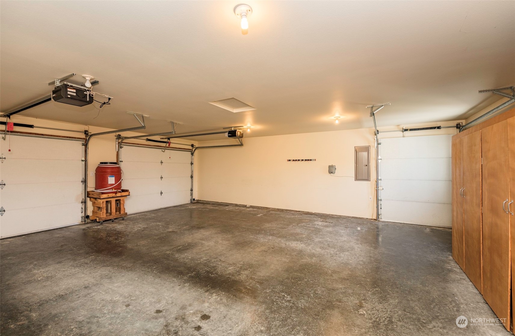 190 Lone Eagle Lane