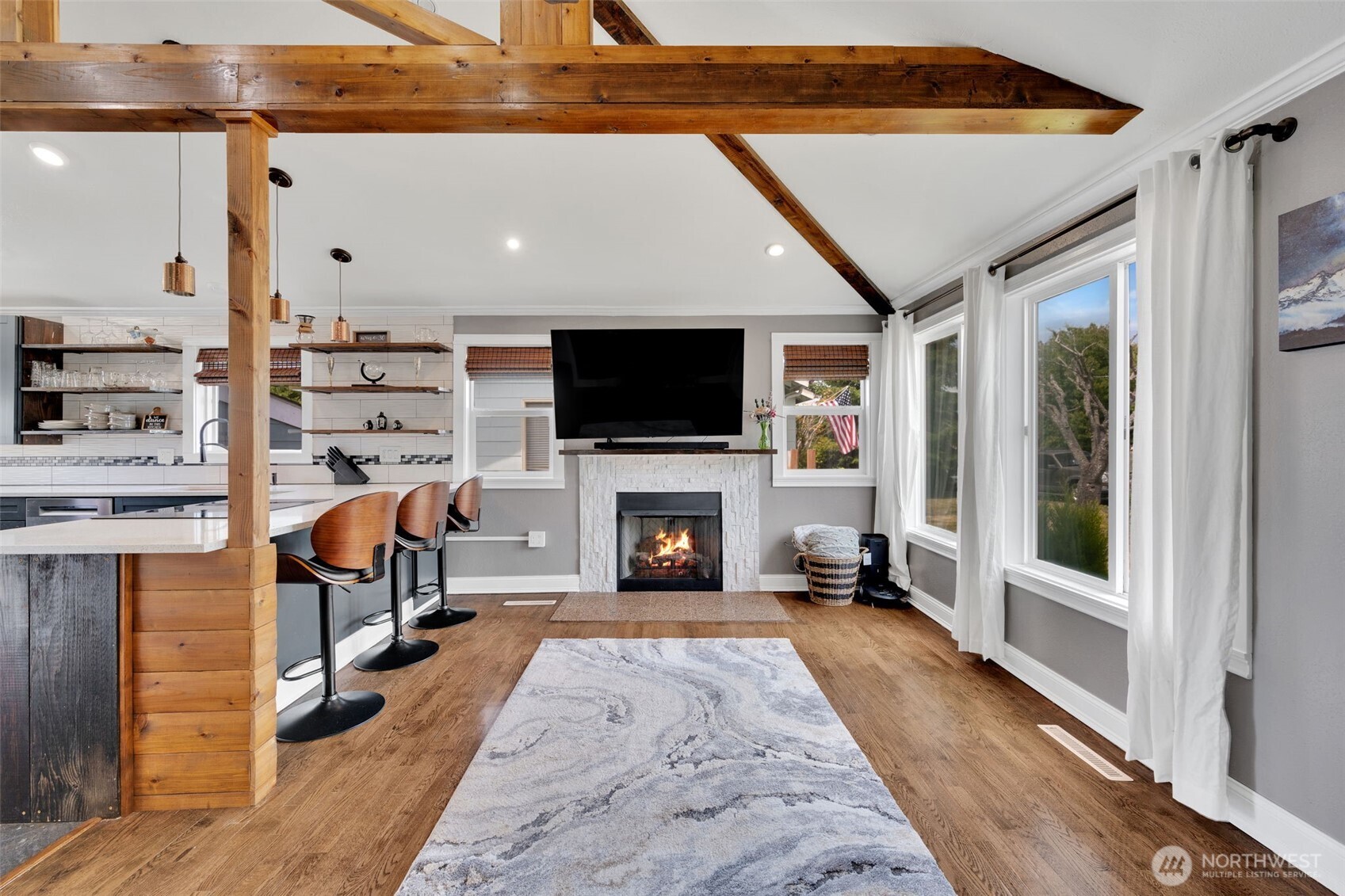 2129 Parker Place