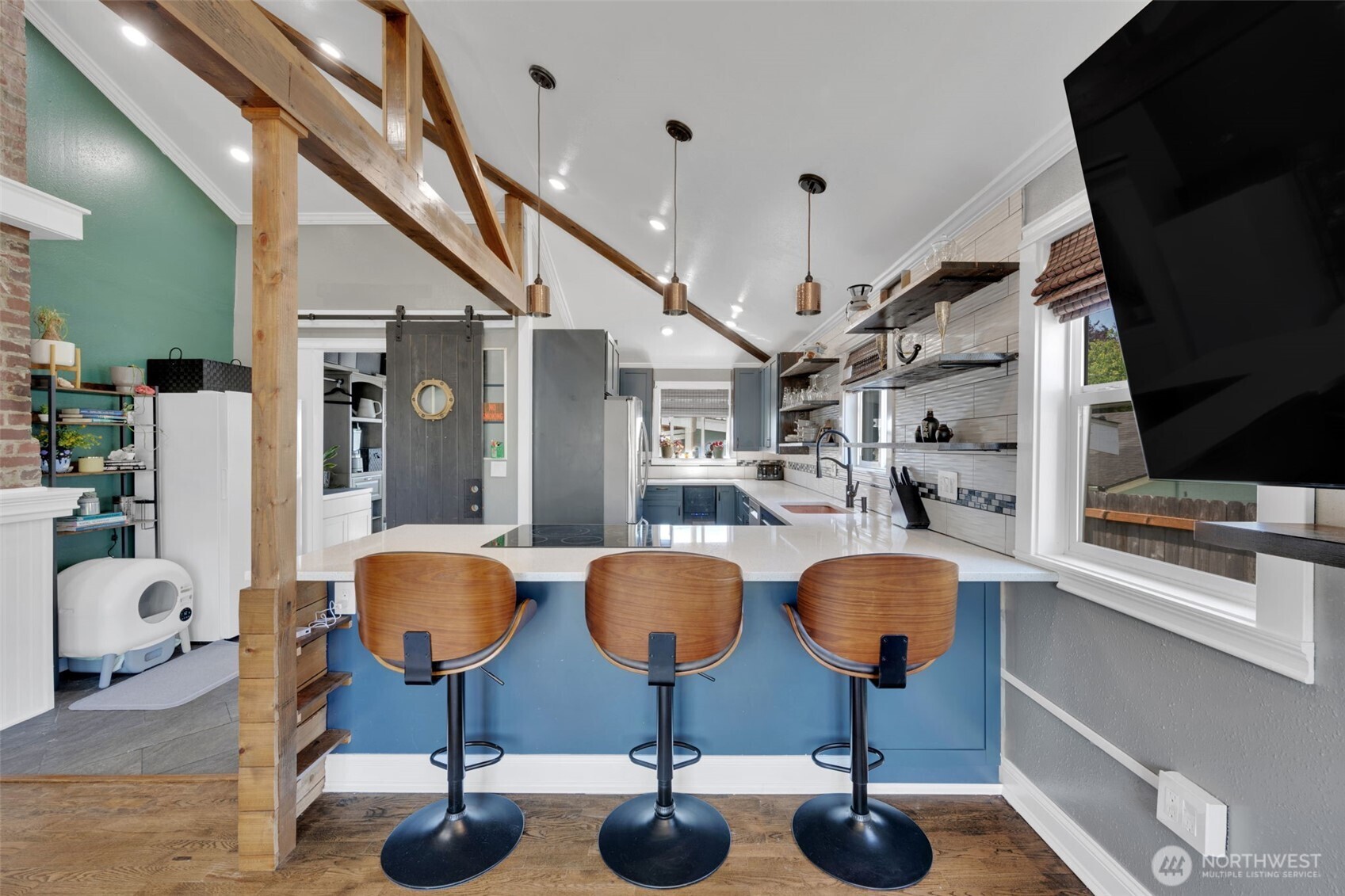 2129 Parker Place