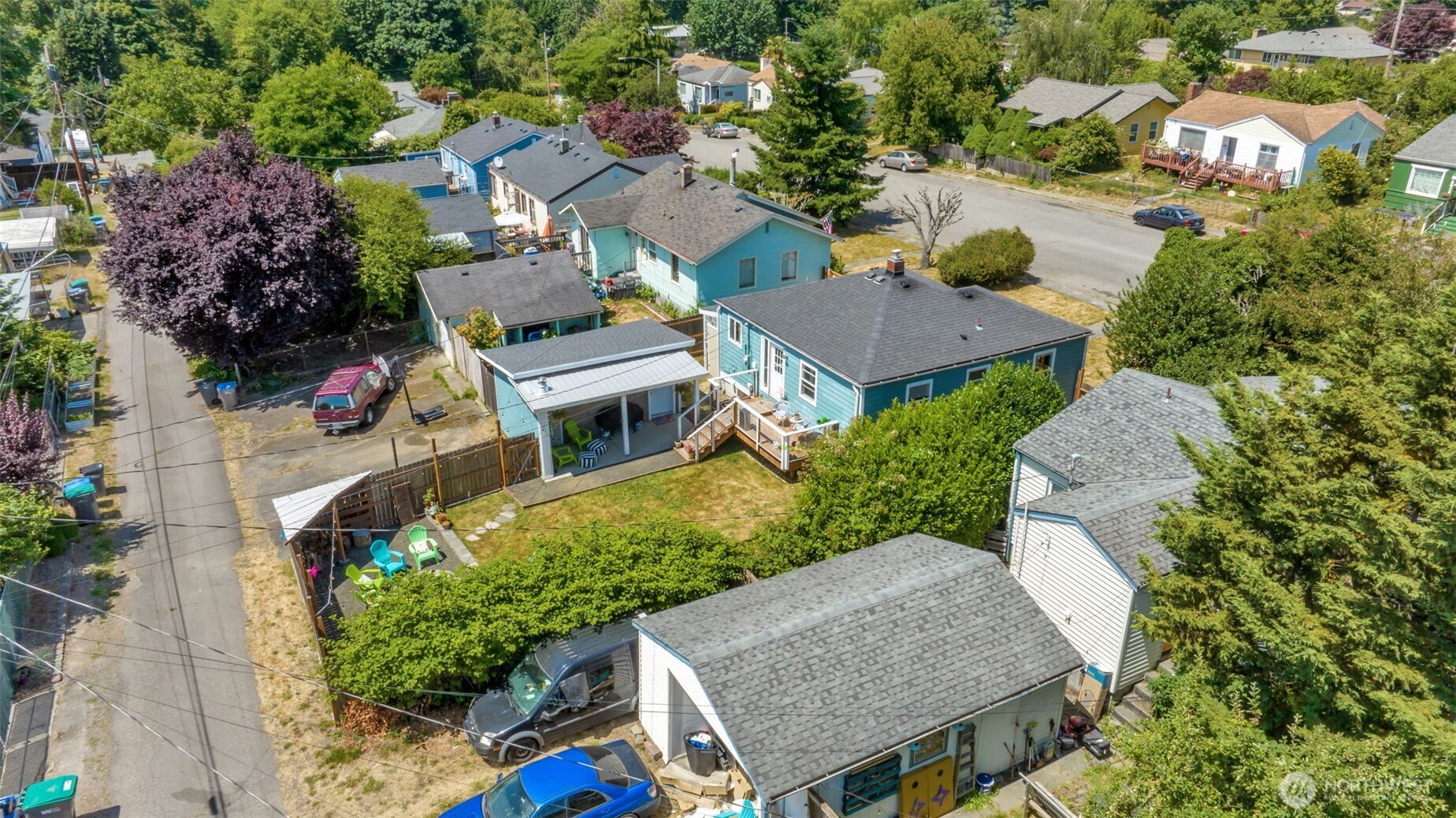 2129 Parker Place
