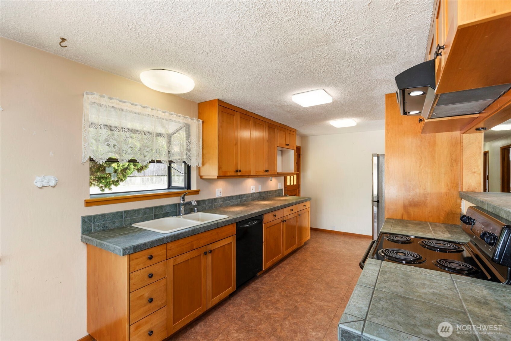 22894 Carmella Road NW