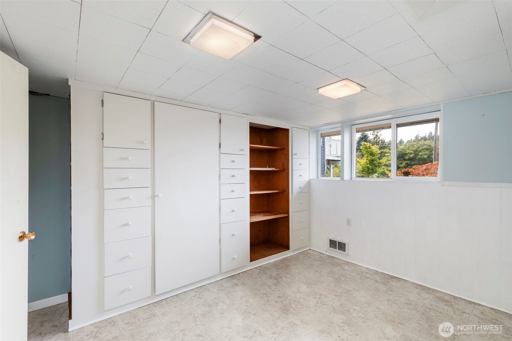 22894 Carmella Road NW