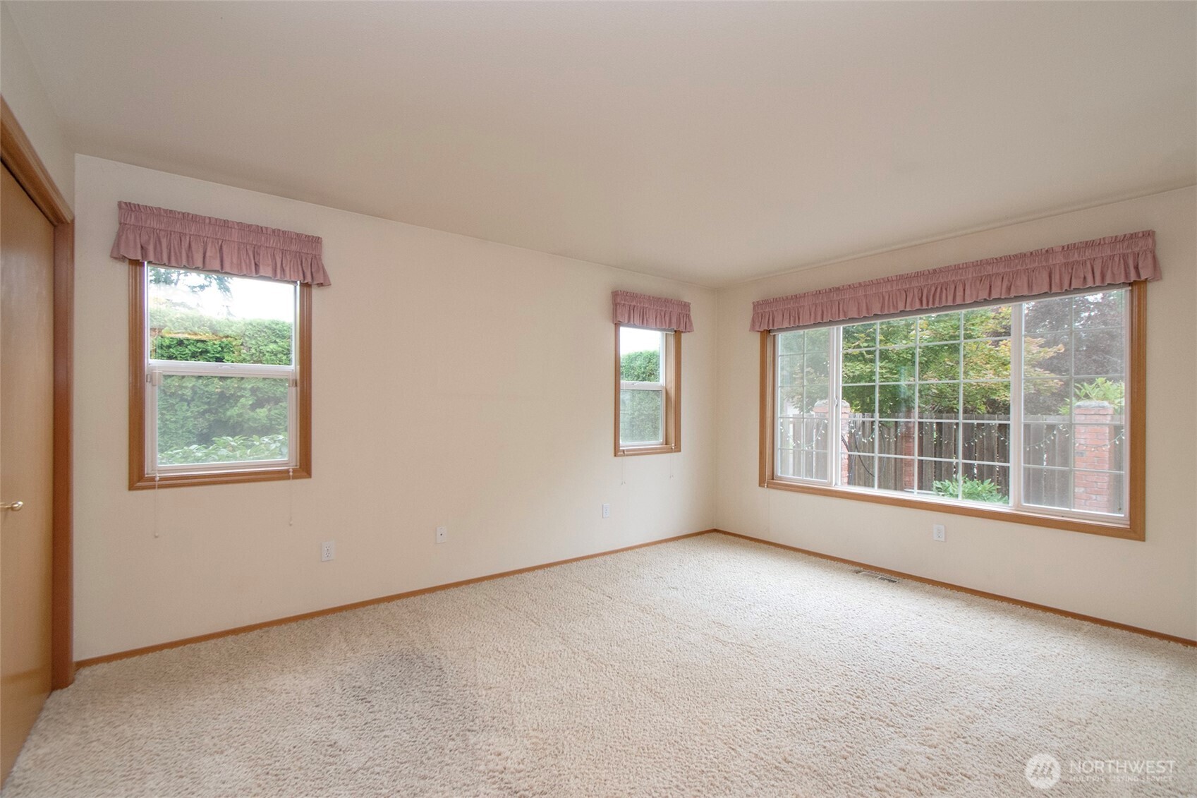 290 Foursome Drive