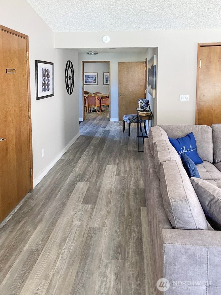 3390 Narrows Lane NE Unit: 101