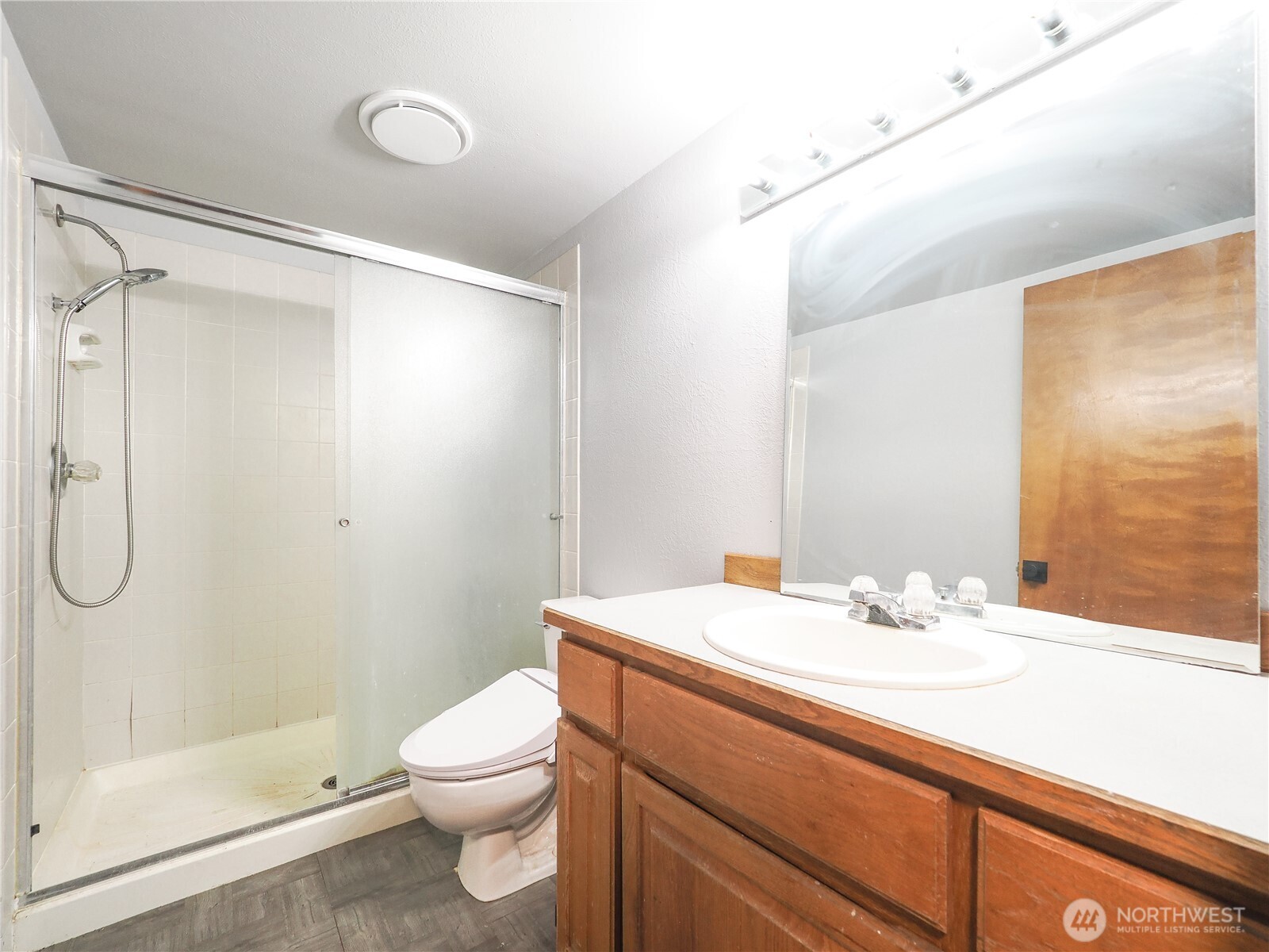 26081 Tytler Road NE