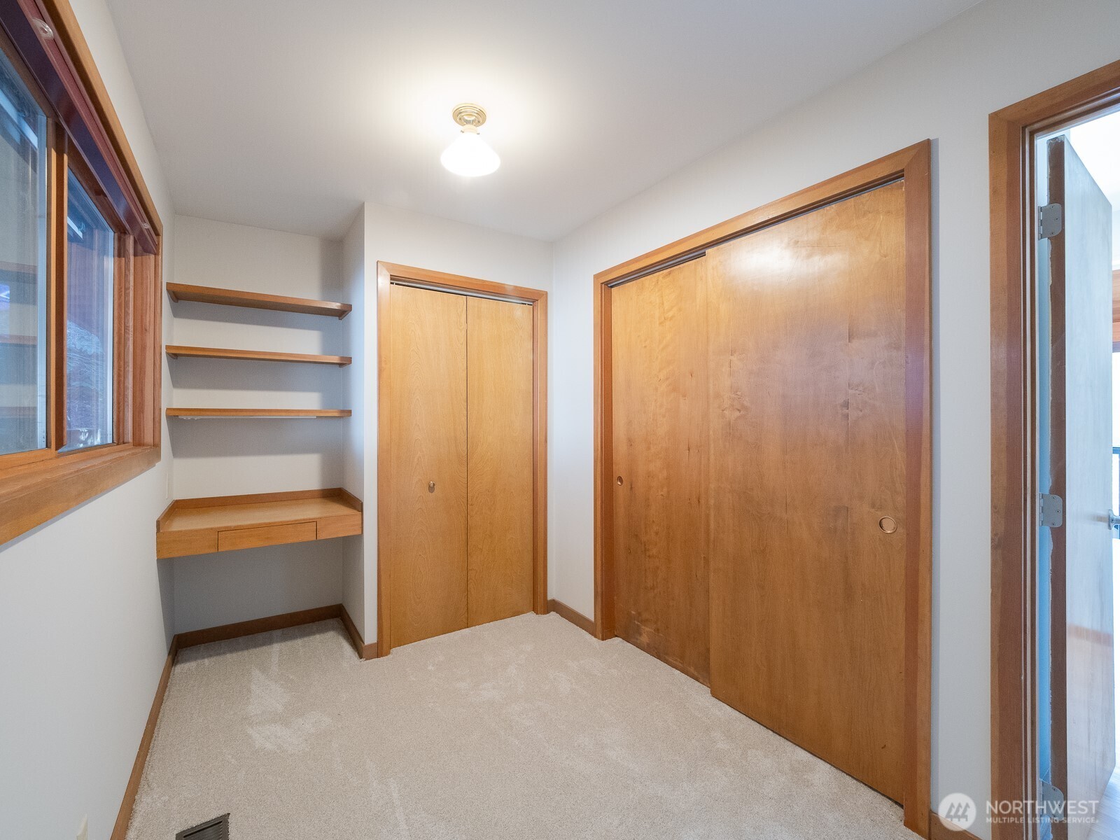 6490 NE Monte Vista Drive