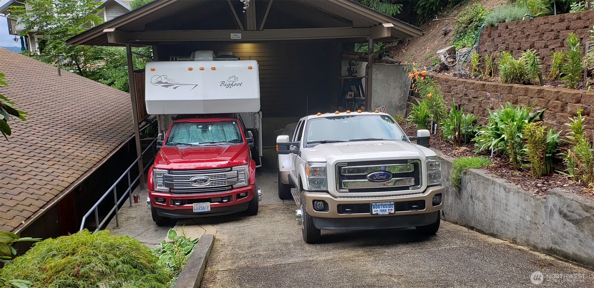 6490 NE Monte Vista Drive